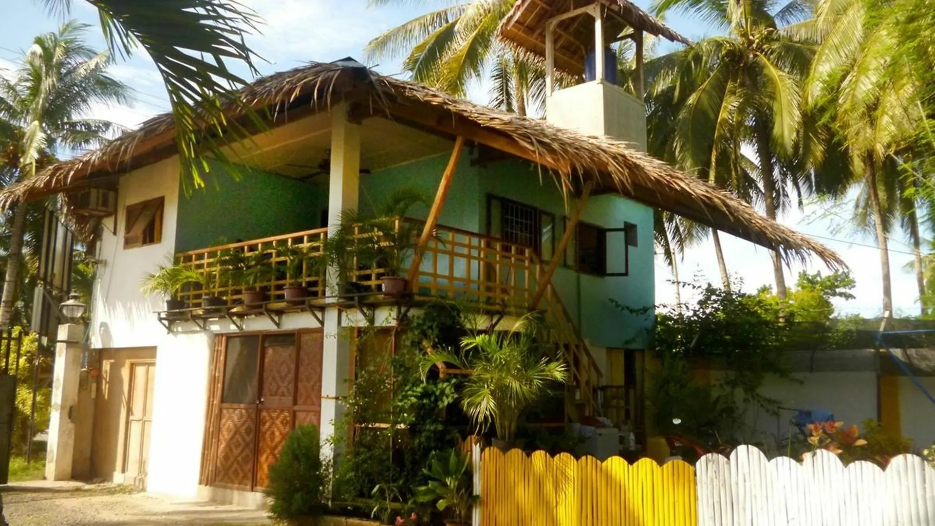 Alma\'S Guesthouse location